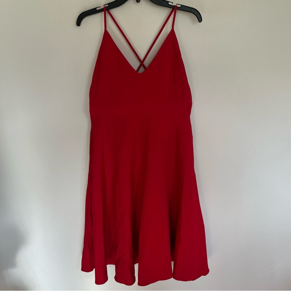 NWT Elia - Cher Knee Length Dress Cross Back Red‎ Size 8-10 Zip Up Back